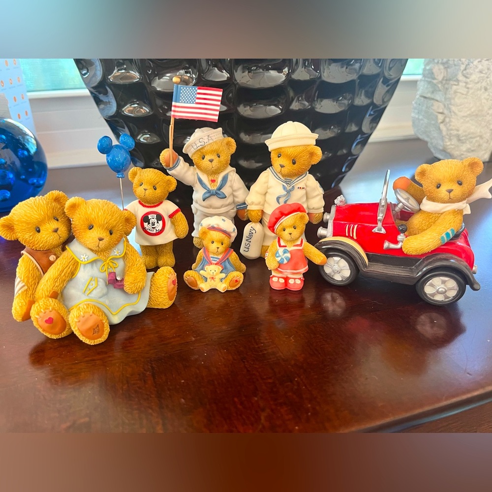 Cherished Teddies collectibles - Seven Figurines